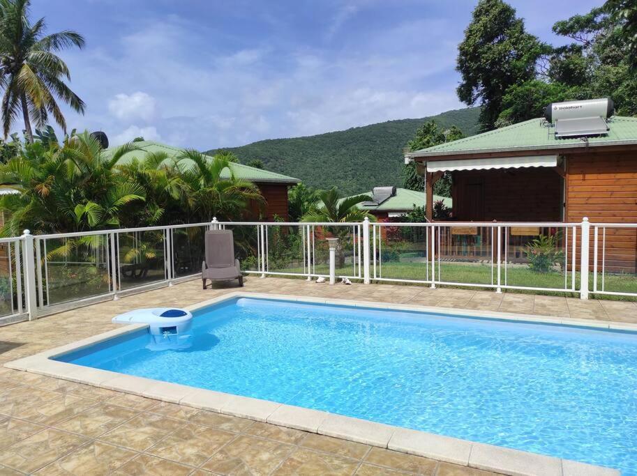 Le Tri Haut De Bellevue - Bungalow Heliconia Pointe-Noire Exterior photo